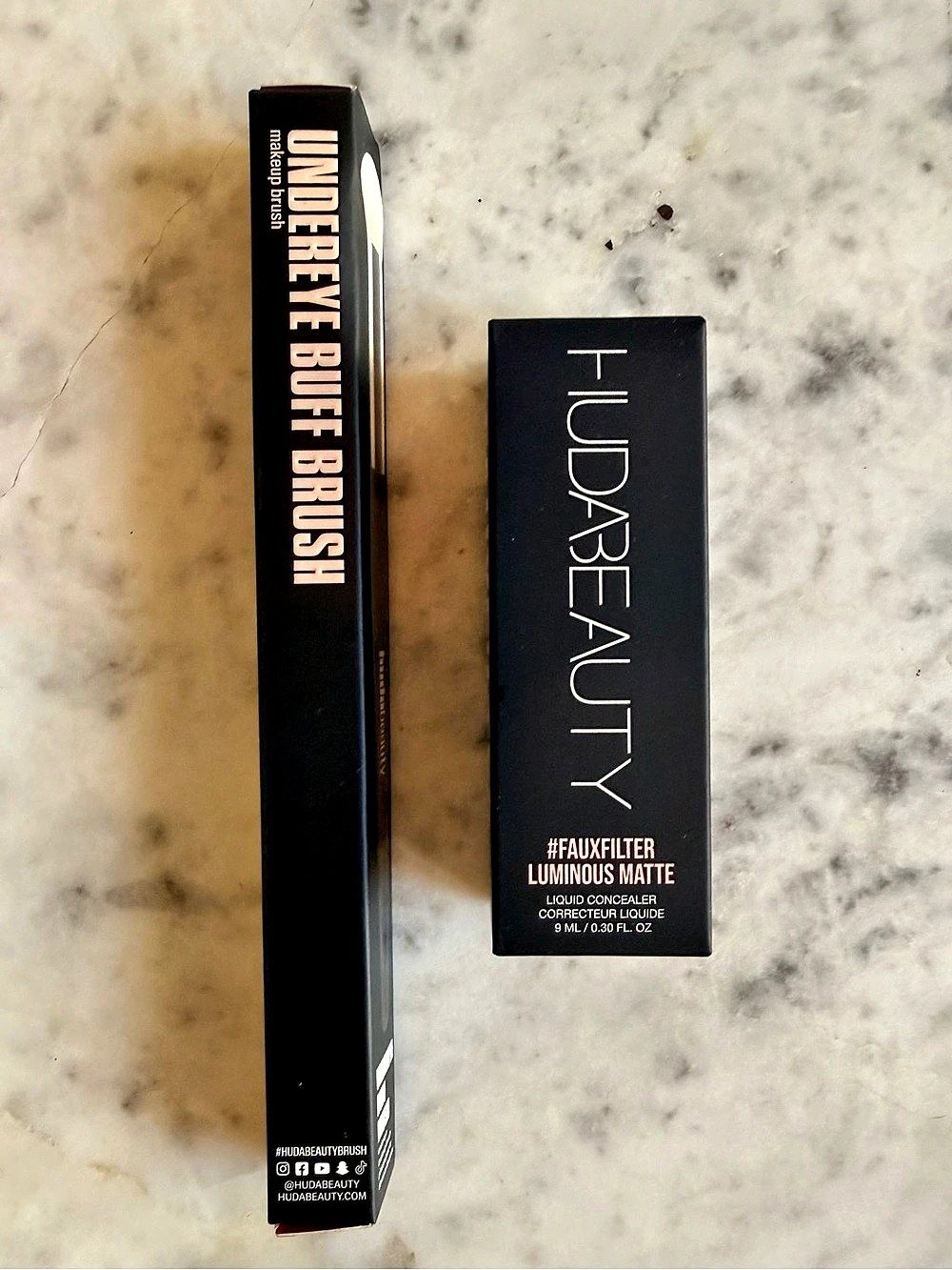 Huda Beauty #FauxFilter Luminous Matte Foundation and Under Eye Buff Brush